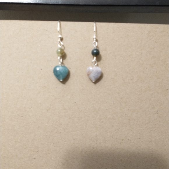 Earrings - Picture 7 of 9